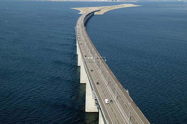 tunnel-bridge-oresund-link-artificial-island-sweden-denmark-14