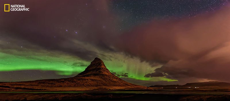 Aurora Over Kirkjufell